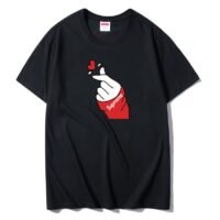 T-shirt Supreme Heart Hand Graphic Black SP033